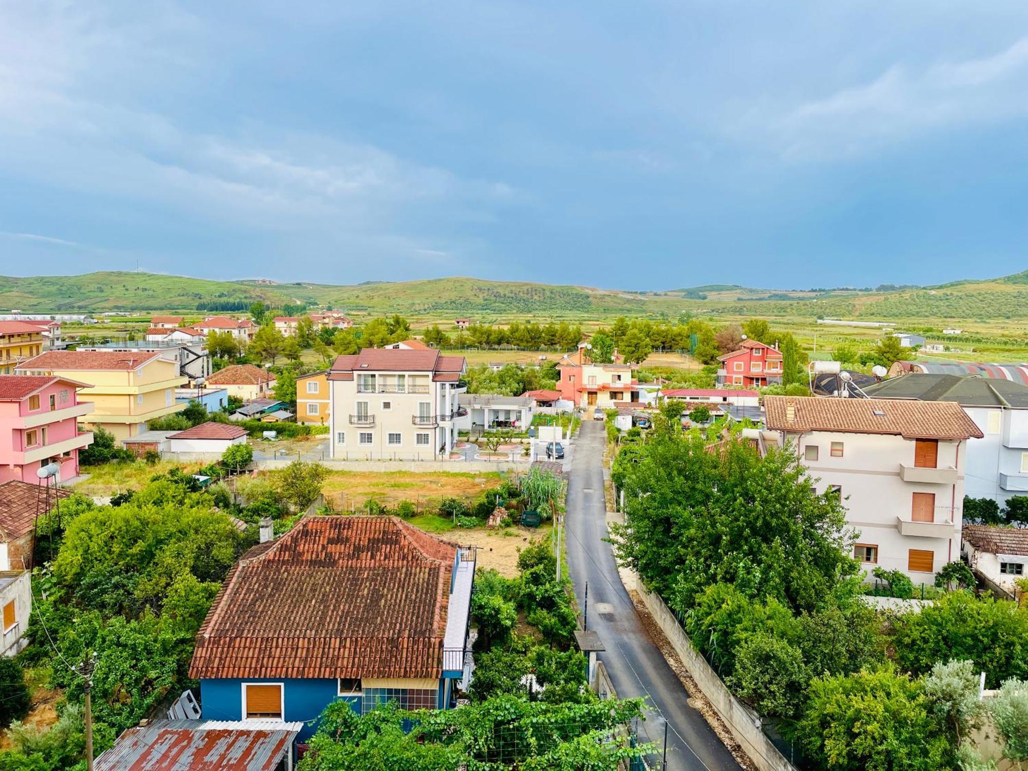 Green Trails Apartment - Fully Renovated With Mountain View Divjaka Zewnętrze zdjęcie